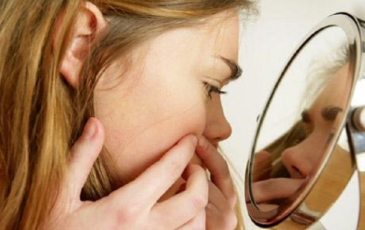 تغییرات جسمی و روحی دختران در دوران بلوغ